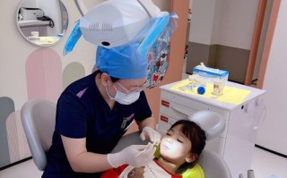 儿童看牙选医院，该从哪些方面判断专业性和安全性？