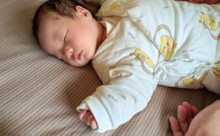 17天新生儿体重下降多少算正常？需要干预吗？