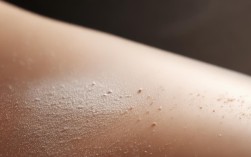 砂纸磨皮肤安全吗？科学护理与风险全解析