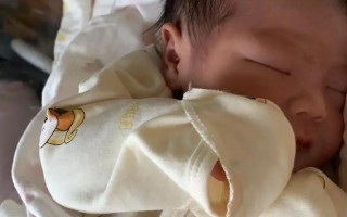 新生儿连续睡4小时不醒是正常现象还是健康预警？需警惕哪些潜在问题？