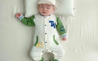 新生儿5月穿什么衣服才合适？不同温度下如何科学选择？