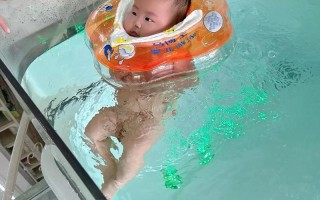 新生儿经常游泳是否真的有益健康？潜在风险与科学建议有哪些？