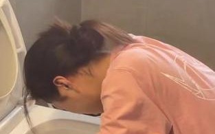 孕期第三个月孕吐严重，该怎么办才能缓解不适？