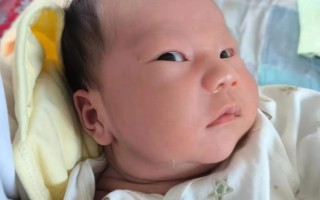 新生儿20天长了一斤