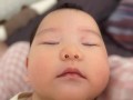 新生儿鼻子大是正常发育现象吗？会随年龄增长变小吗？