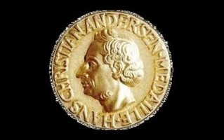 安徒生国际儿童文学奖究竟如何定义儿童文学的全球标杆？