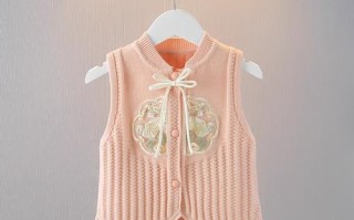儿童开衫马甲针织图样有哪些经典针法？如何搭配色彩更活泼？