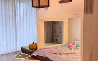 新生儿房间灯光亮度多少才合适？太亮或太暗会影响视力发育吗？