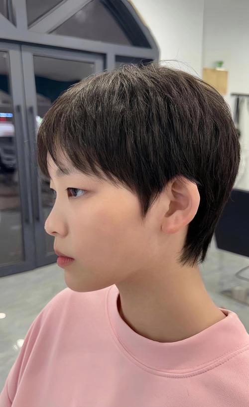 2025年女童短发流行趋势有哪些？-第2张图片-中州医学会