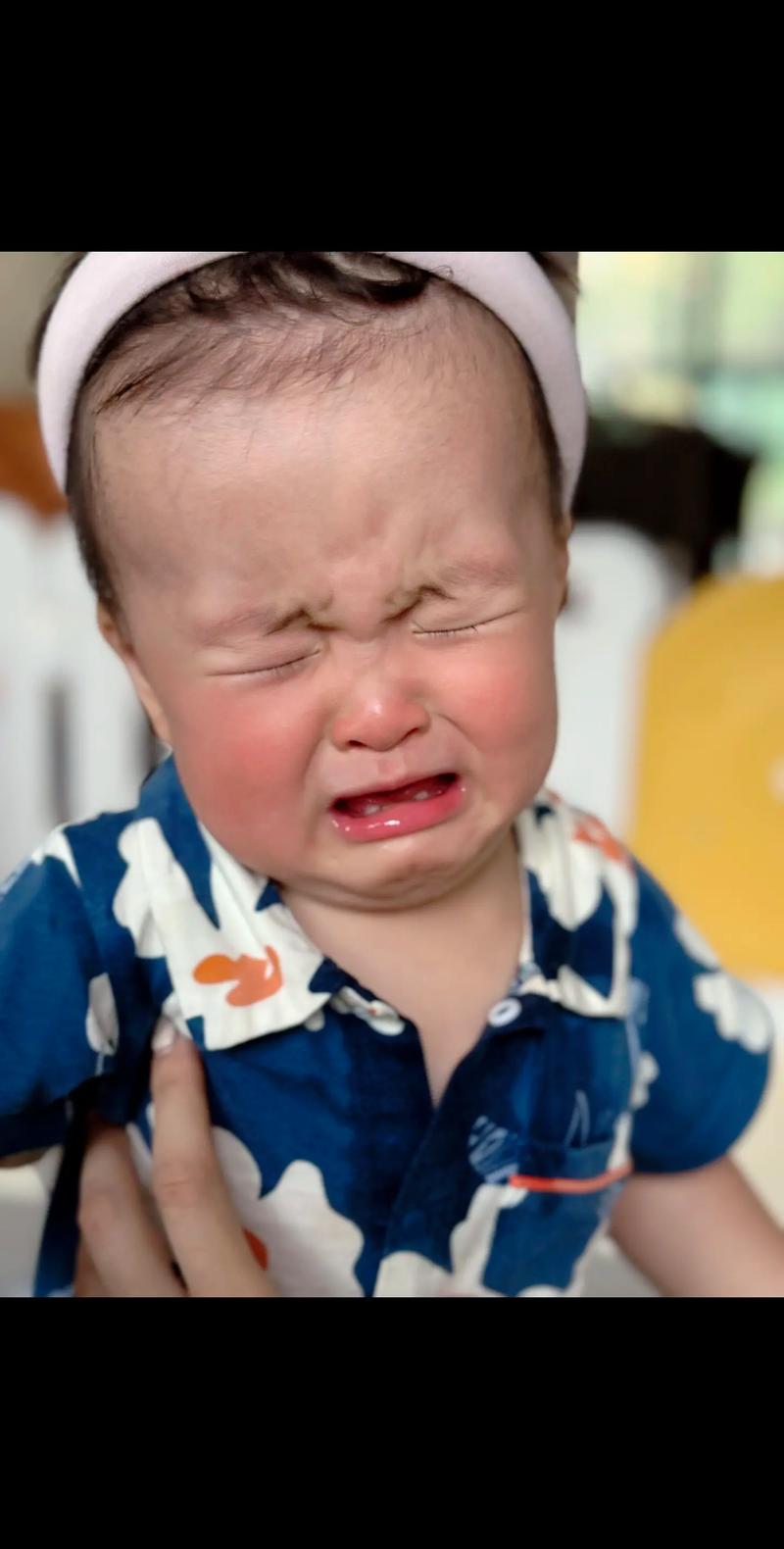 新生儿哭声沙哑哭不出，是嗓子发炎了吗？-第1张图片-中州医学会