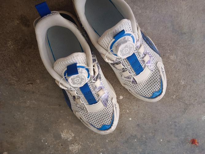 10-12岁男童运动鞋怎么选？-第2张图片-郑州医学网