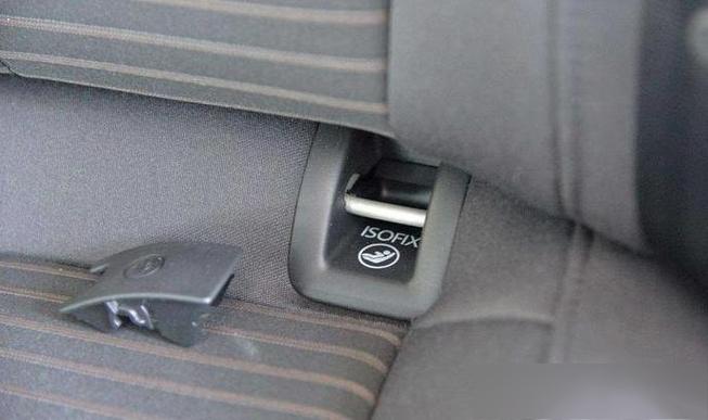 经典福克斯儿童座椅接口怎么用？-第3张图片-郑州医学网