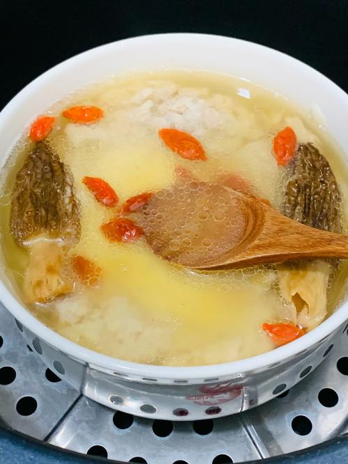 孕期烹饪时加入米酒,真的安全吗?会对胎儿产生潜在风险吗?-第1张图片-郑州医学网 孕期烹饪时加入米酒,真的安全吗?会对胎儿产生潜在风险吗?-第1张图片-郑州医学网