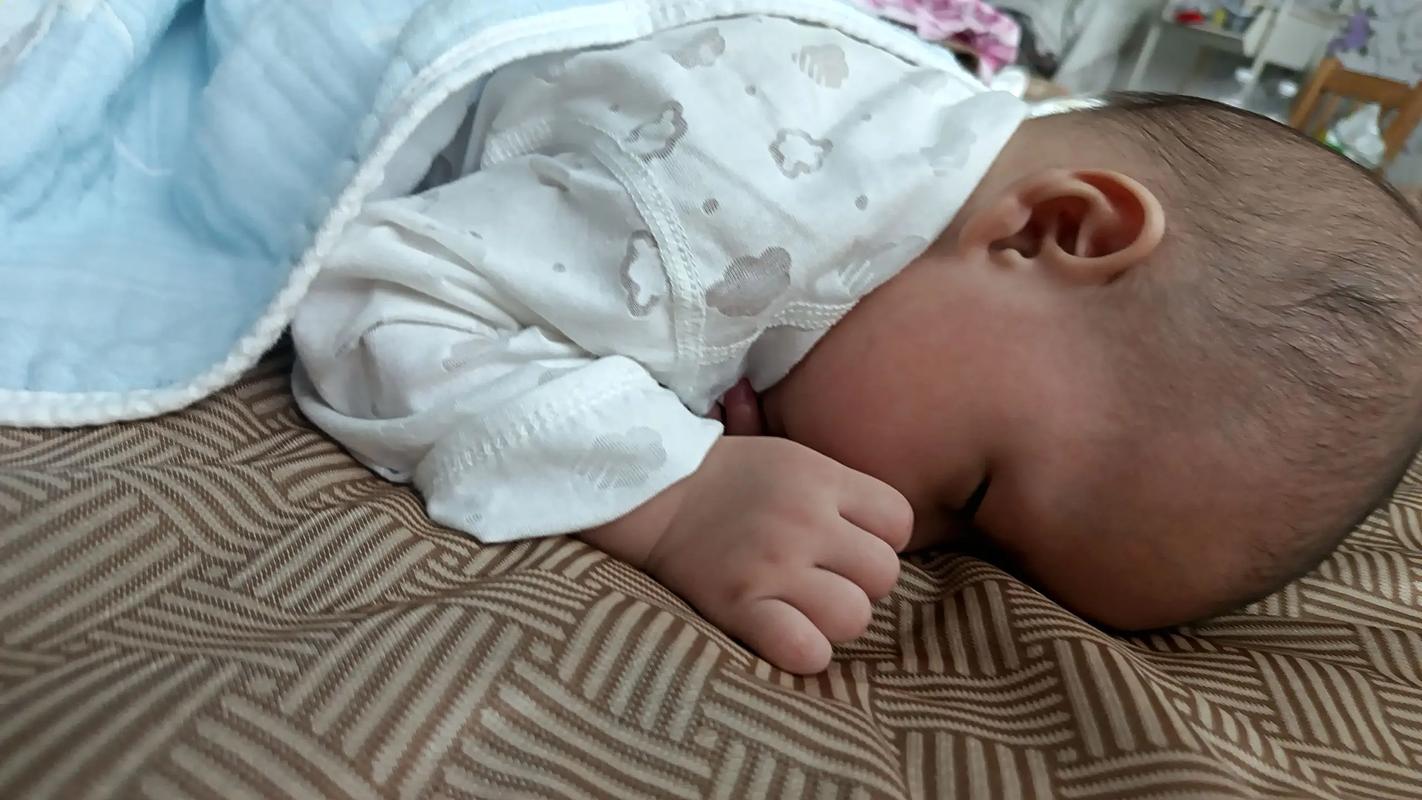 20天新生儿晚上频繁哭闹不睡觉，是生理需求还是病理信号？-第3张图片-郑州医学网