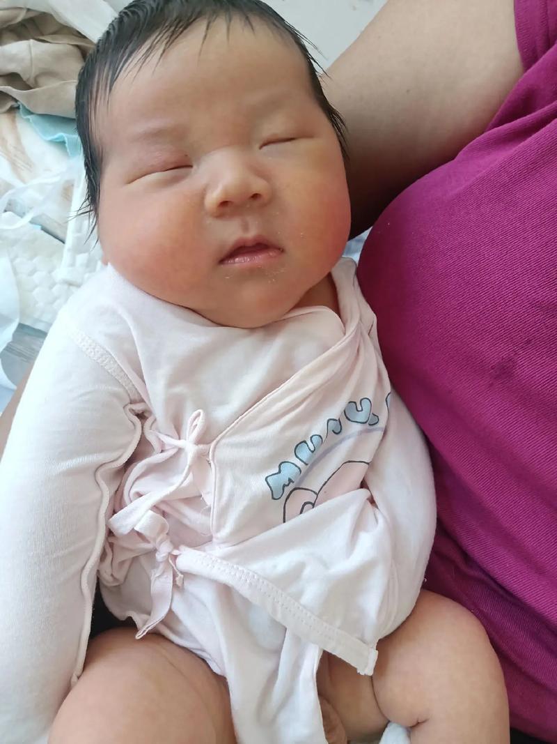 孕期体重增长15斤，宝宝出生时大概会有多重呢？-第2张图片-郑州医学网