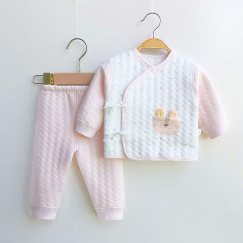 22天新生儿穿什么衣服？室温22度时，穿多少层才合适？-第3张图片-郑州医学网