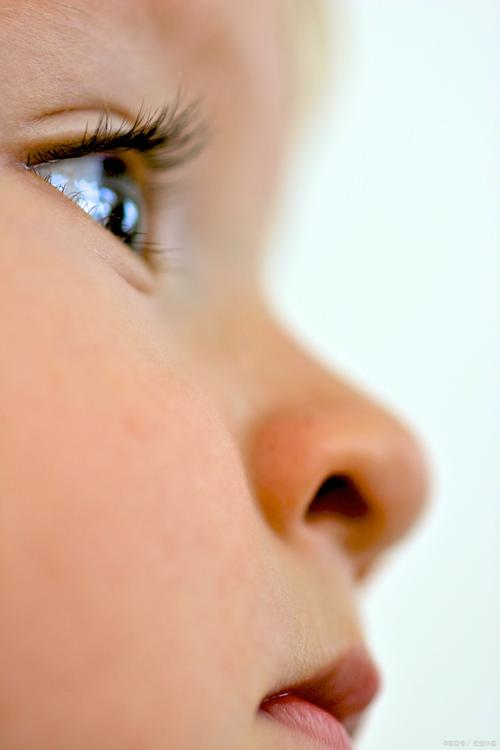 儿童鼻梁长高有黄金期？哪些因素会影响发育速度？-第2张图片-郑州医学网