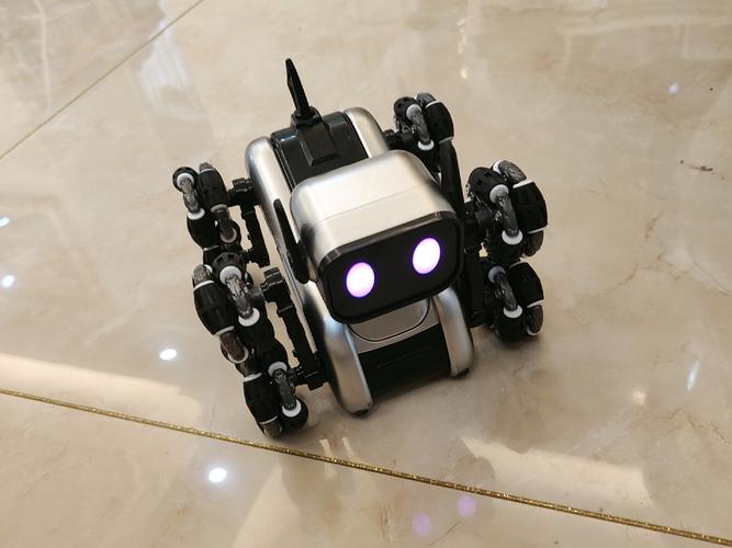 儿童遥控变形汽车真的能兼顾趣味性与安全性吗？-第1张图片-郑州医学网