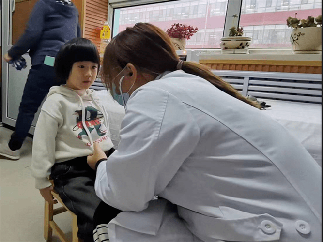 潍坊新生儿疾病筛查覆盖哪些项目？流程是怎样的？对宝宝健康有何关键意义？-第3张图片-郑州医学网