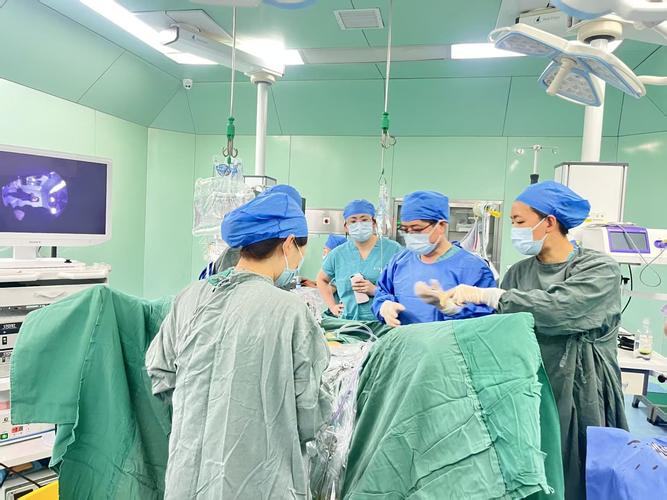 孕期腹腔镜微创手术安全吗？对胎儿发育有影响吗？-第2张图片-郑州医学网