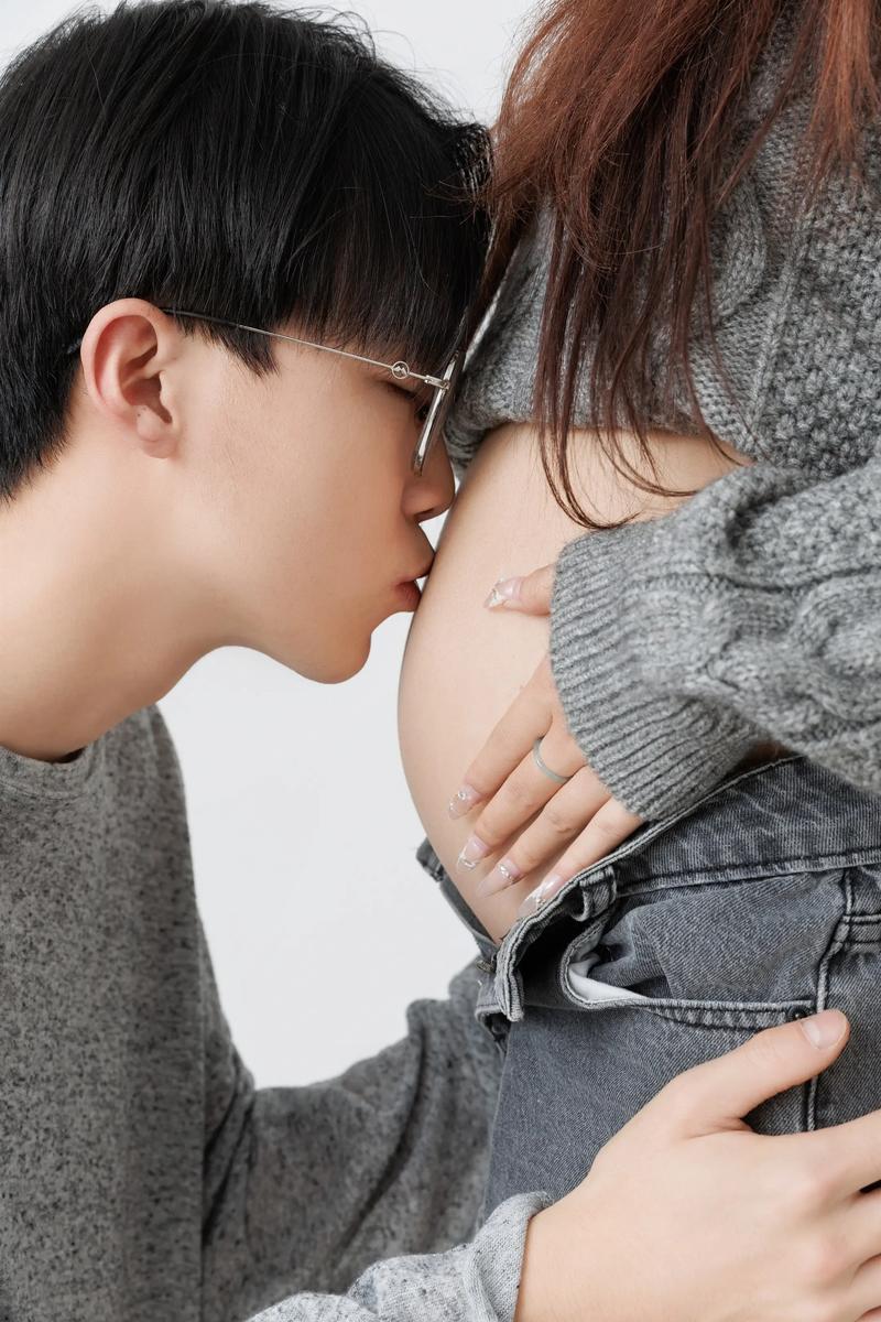 怀孕期间与男情人约会，这背后隐藏着怎样的情感需求与伦理困境？-第1张图片-郑州医学网