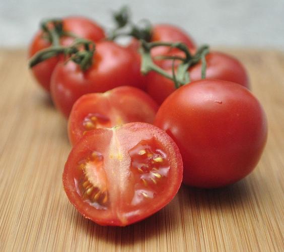 孕期吃小西红柿有讲究？这些注意事项孕妈必看！-第3张图片-郑州医学网