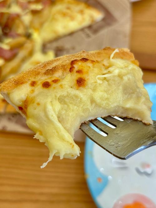 孕期吃水果披萨安全吗？会对胎儿有影响吗？-第1张图片-郑州医学网