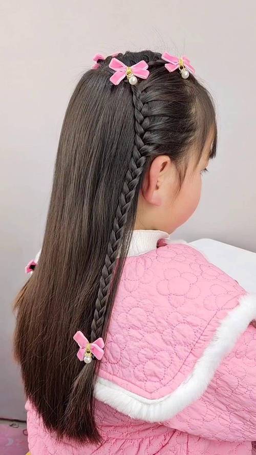 儿童散发编发图片里藏着哪些既好看又好扎的日常发型灵感？-第3张图片-郑州医学网