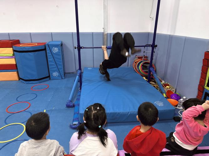 儿童感觉统合失调训练真的能解决孩子的注意力问题吗?-第2张图片-郑州医学网 儿童感觉统合失调训练真的能解决孩子的注意力问题吗?-第2张图片-郑州医学网