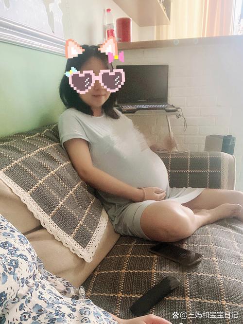 孕期肚皮发紧发硬是正常现象还是危险信号?需要警惕哪些异常情况?-第1张图片-郑州医学网 孕期肚皮发紧发硬是正常现象还是危险信号?需要警惕哪些异常情况?-第1张图片-郑州医学网