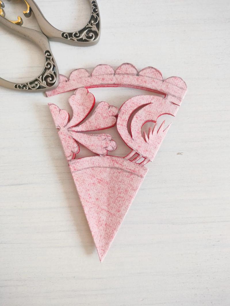 是否真的适合零基础儿童？最简单的剪纸窗花制作方法究竟是怎样的？-第1张图片-郑州医学网