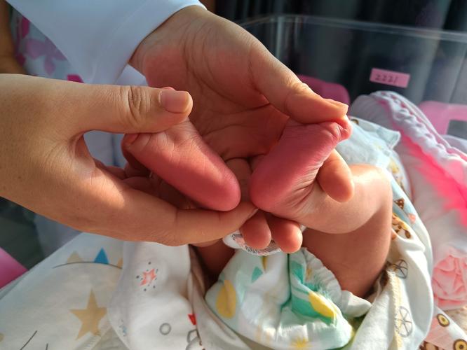 新生儿足跟血检测真的必须做吗？不做会有哪些健康风险或潜在问题？-第2张图片-郑州医学网