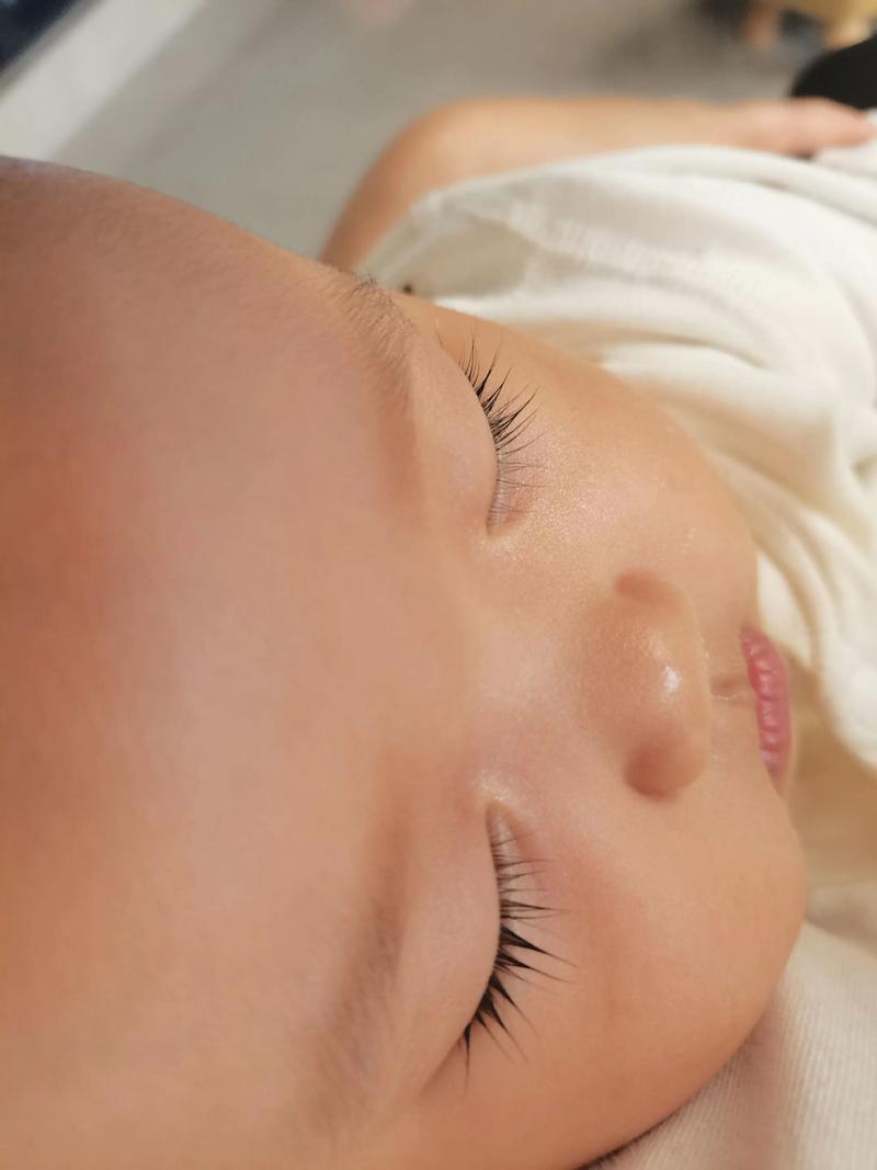 新生儿胆小易受惊吓，是缺乏安全感还是发育未成熟？-第2张图片-郑州医学网