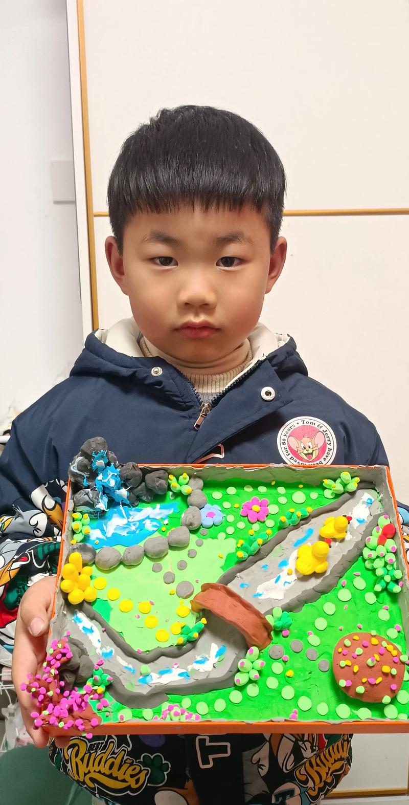 儿童超轻粘土作品图片背后藏着怎样的创意与成长故事？-第1张图片-郑州医学网