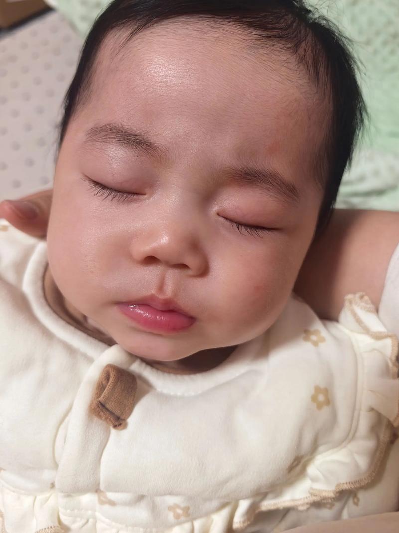 新生儿眉毛刮了能更浓密吗？这样做会不会伤毛囊影响未来生长？-第2张图片-郑州医学网