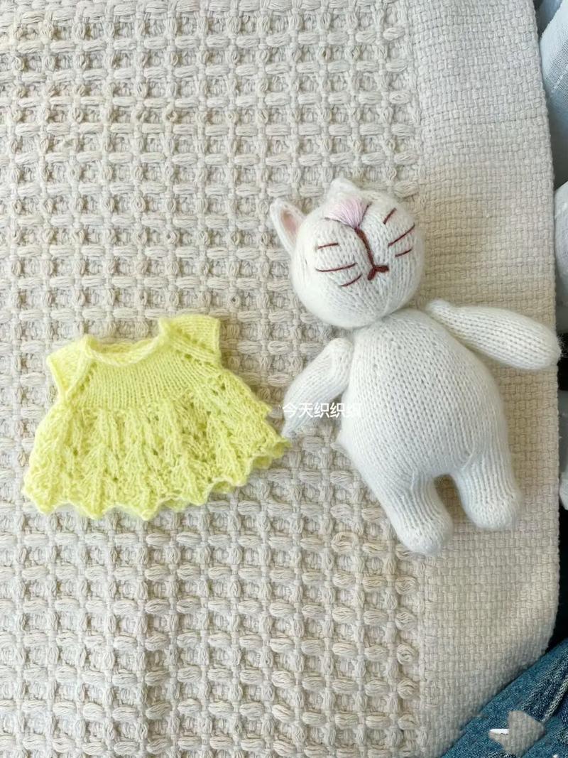 儿童毛线裙子编织图解，从选线到收尾，新手如何一步步跟着图解做出合身可爱的裙子？-第1张图片-郑州医学网