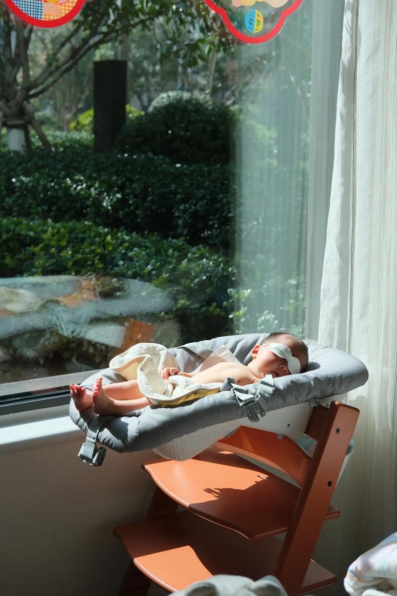 新生儿直接晒太阳是科学补钙还是皮肤伤害风险？-第1张图片-郑州医学网