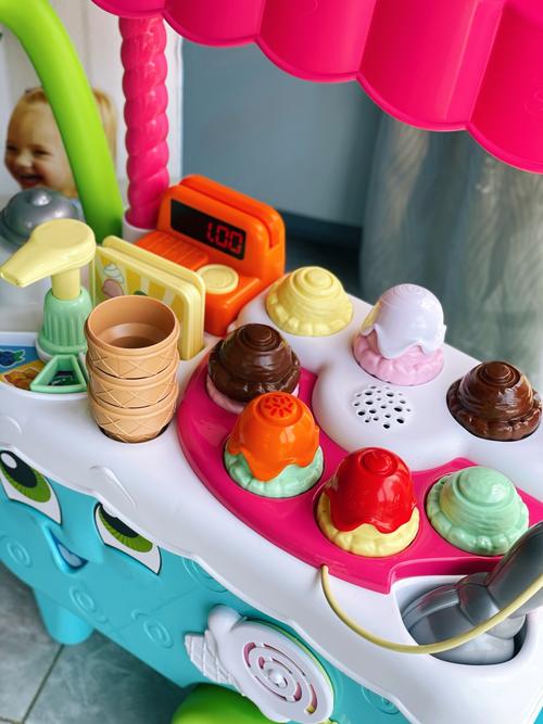 六一儿童节选玩具，到底要满足孩子兴趣还是家长的教育期待？-第1张图片-郑州医学网