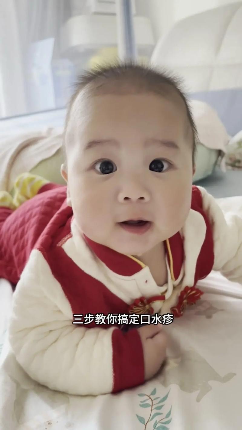 新生儿频繁咽口水是正常现象还是异常信号？需警惕哪些潜在问题？-第1张图片-郑州医学网