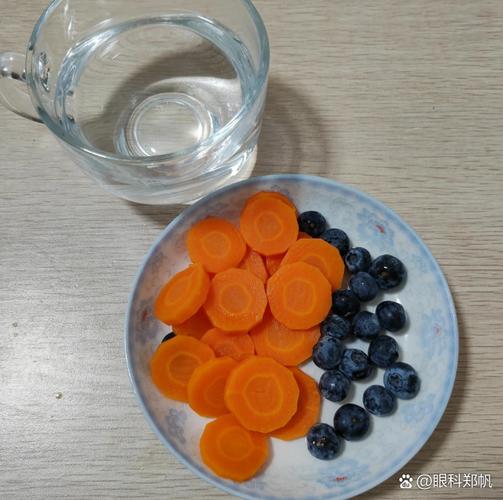 儿童视力下降，吃什么食物能帮助改善视力呢？-第2张图片-郑州医学网